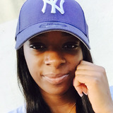 Tretre from Portland | Woman | 31 years old | Cancer