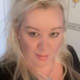 Mira from Trondheim | Woman | 49 years old | Aquarius
