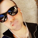 Ardit from Florence | Man | 28 years old | Aquarius