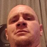 Squeakslegh3 from Evansville | Man | 41 years old | Leo