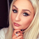 Sarahob from Limerick | Woman | 32 years old | Gemini