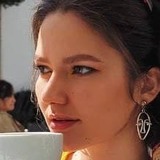 Emilove1J6 from Lisbon | Woman | 35 years old | Taurus