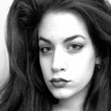 Yesiamrobin from Napoli | Woman | 27 years old | Cancer