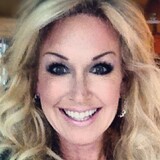 Gjasjih85 from Diana | Woman | 50 years old | Taurus