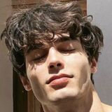Bhattigoharvm from Nou Barris | Man | 18 years old | Gemini