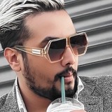 Vmohnbj from Montreal | Man | 30 years old | Aquarius